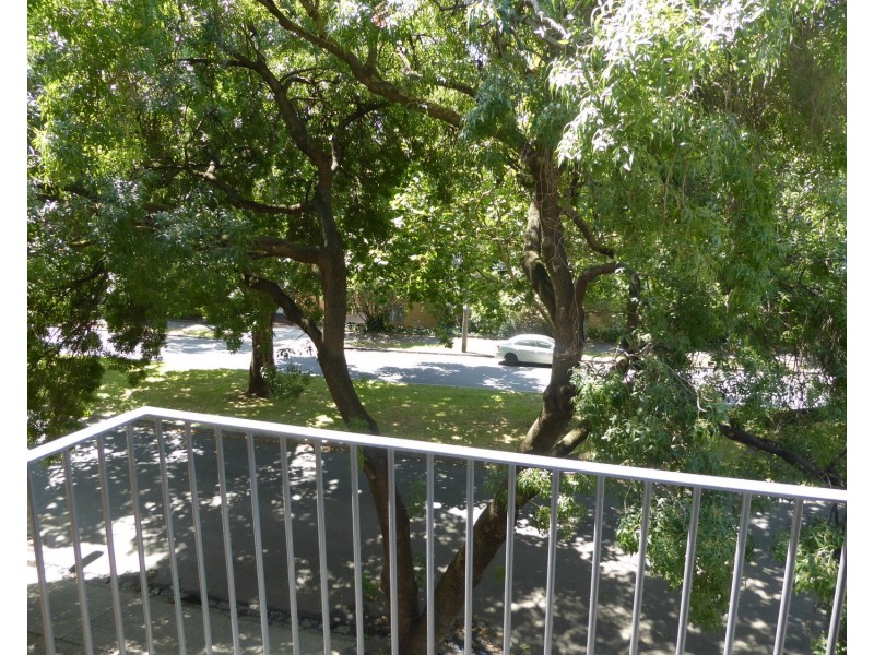 15/57 O’Shanassy Street, North Melbourne VIC 3051