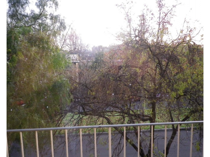 F1-6/97 O’Shanassy Street, North Melbourne VIC 3051