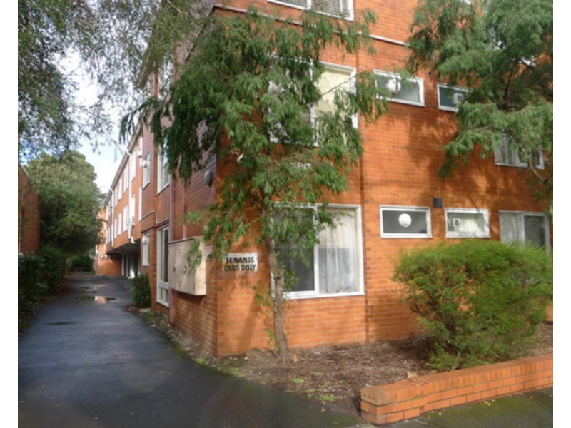 16/48 Farnham Street, Flemington VIC 3031