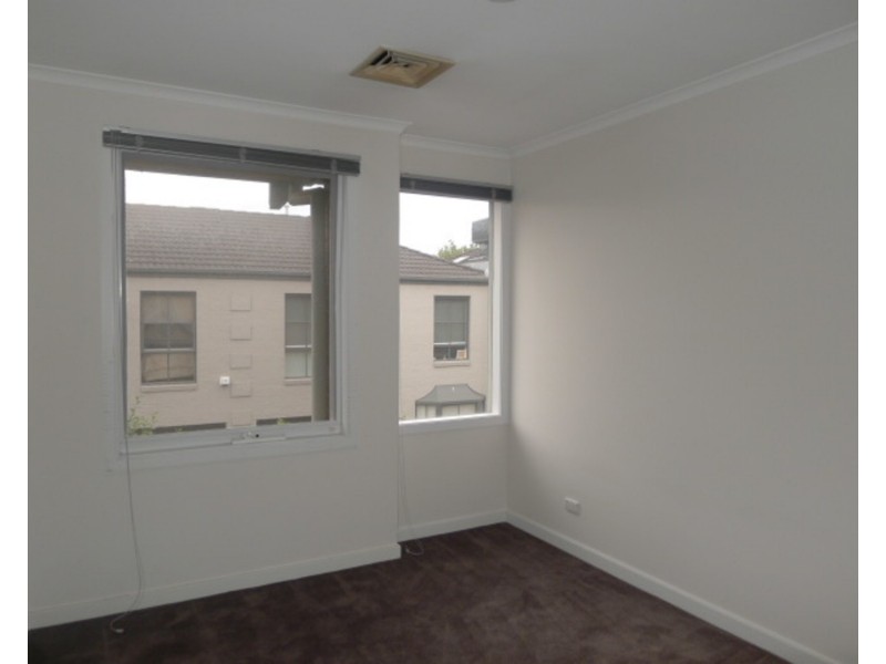 3/248 Dandenong Road, St Kilda East VIC 3183