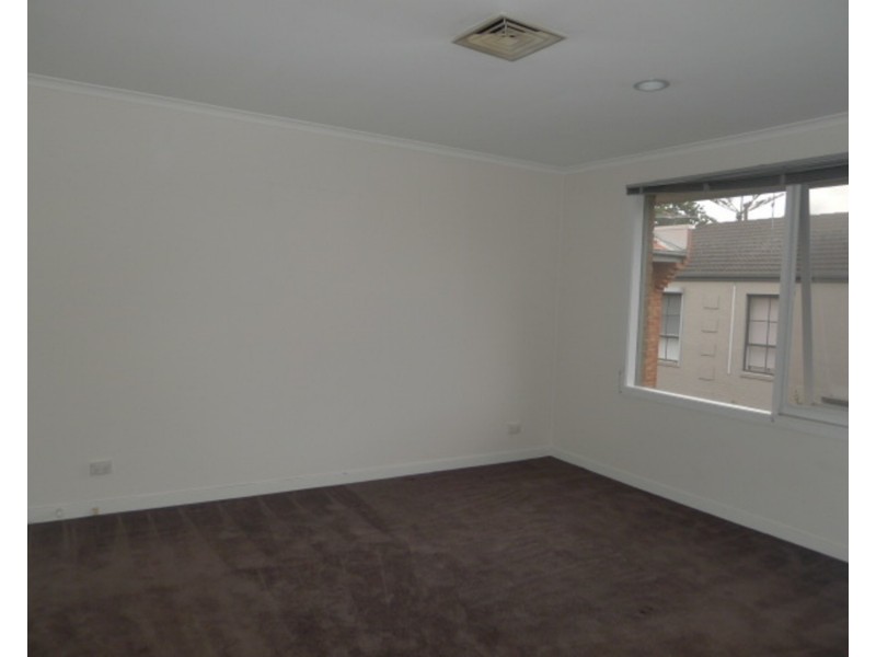 3/248 Dandenong Road, St Kilda East VIC 3183