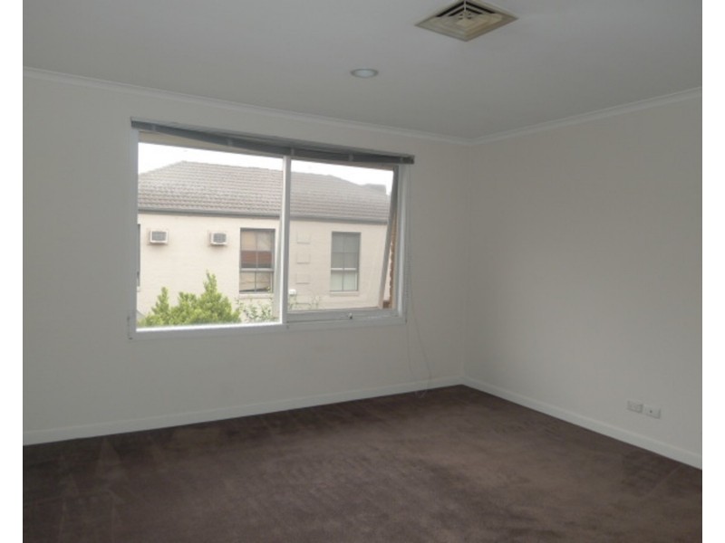 3/248 Dandenong Road, St Kilda East VIC 3183