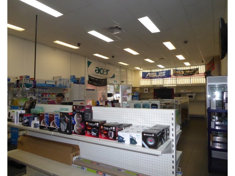 5 Dromana Avenue, Airport West VIC 3042