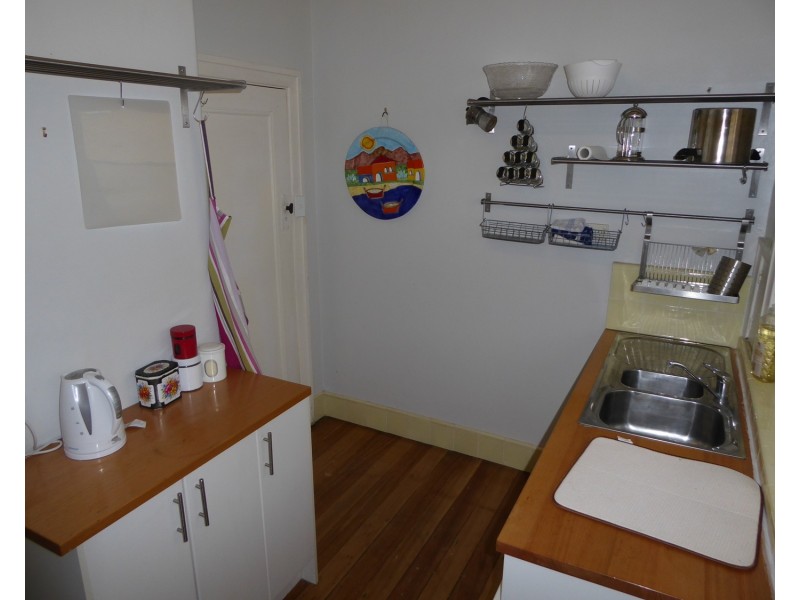 15/283 Royal Parade, Parkville VIC 3052