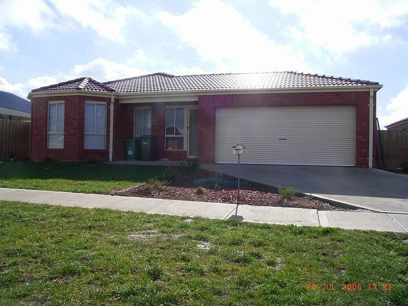 29 Burge Drive, Sunbury VIC 3429