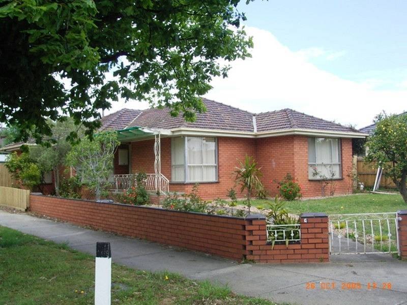 48 Station Street, Sunbury VIC 3429