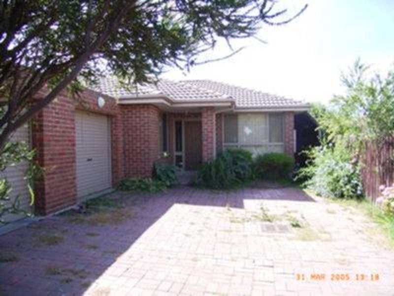 2/108 Welcome Road, Diggers Rest VIC 3427