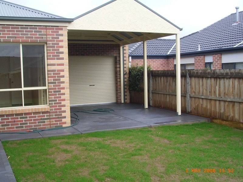 6 Bluegum Way, Sunbury VIC 3429