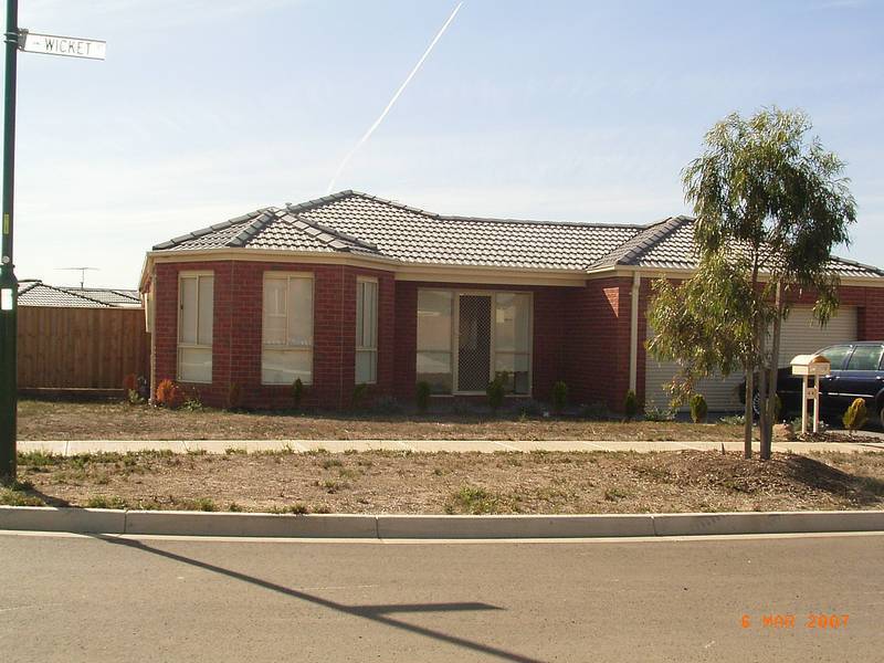 44 Burge Drive, Sunbury VIC 3429