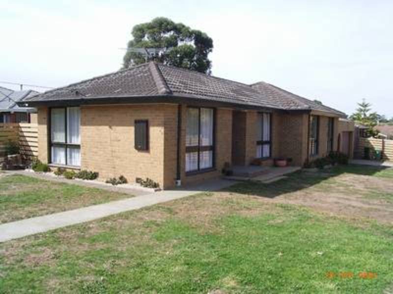 2 Hughes Court, Sunbury VIC 3429