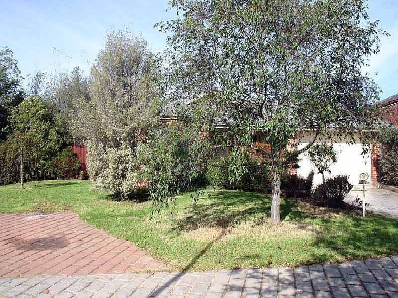 11 Yarck Court, Sunbury VIC 3429