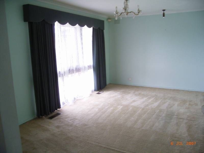 15 Davies  Court, Sunbury VIC 3429