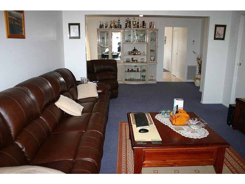 16 Murdoch Court, Sunbury VIC 3429