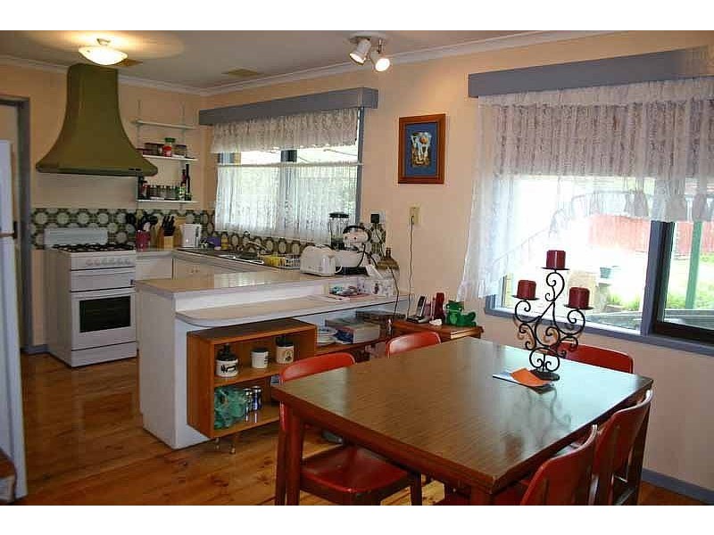 48 Marjorie Avenue, Sunbury VIC 3429