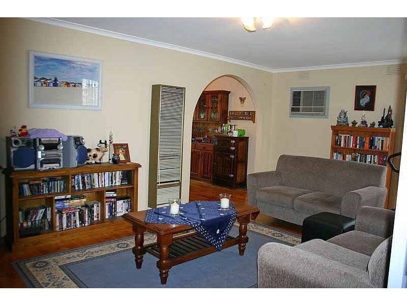 48 Marjorie Avenue, Sunbury VIC 3429