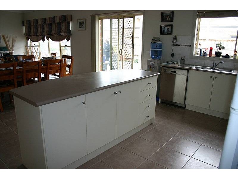 14 Sassafras Drive, Sunbury VIC 3429