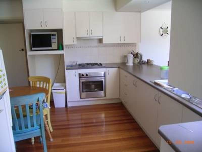 12 Gilchrist Crescent, Sunbury VIC 3429