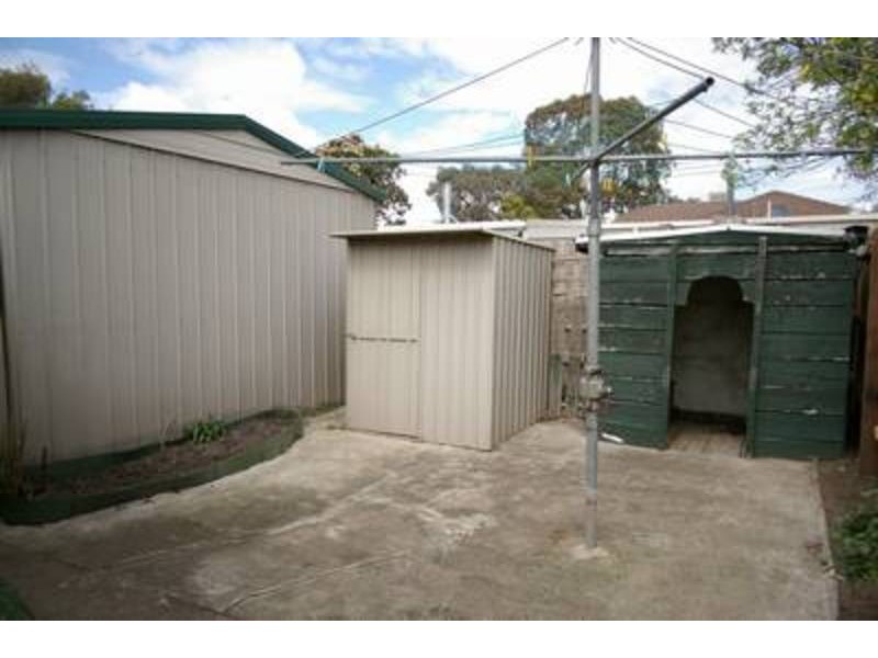 9 Leichardt Street, Sunbury VIC 3429