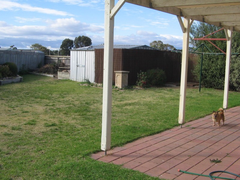 34 Reghon Drive, Sunbury VIC 3429