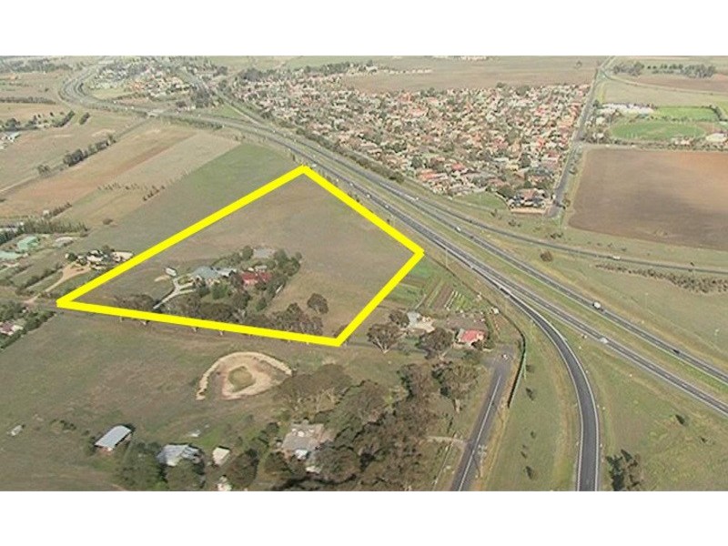 10 Watsons Road, Diggers Rest VIC 3427