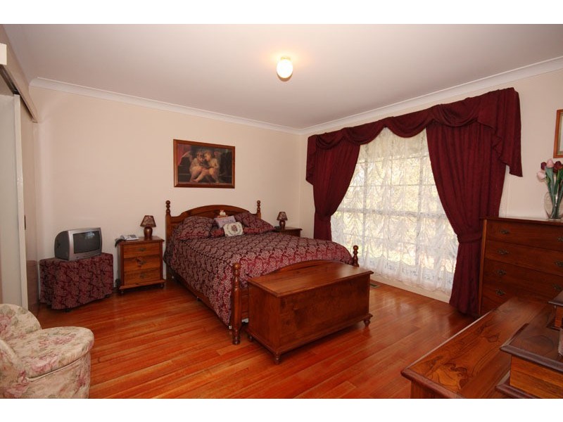 10 Watsons Road, Diggers Rest VIC 3427