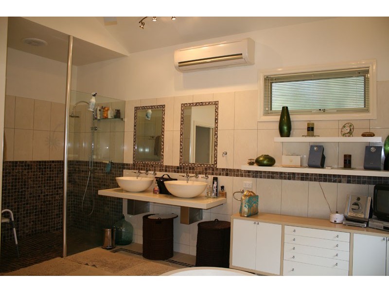 3 Paperbark Avenue, Sunbury VIC 3429