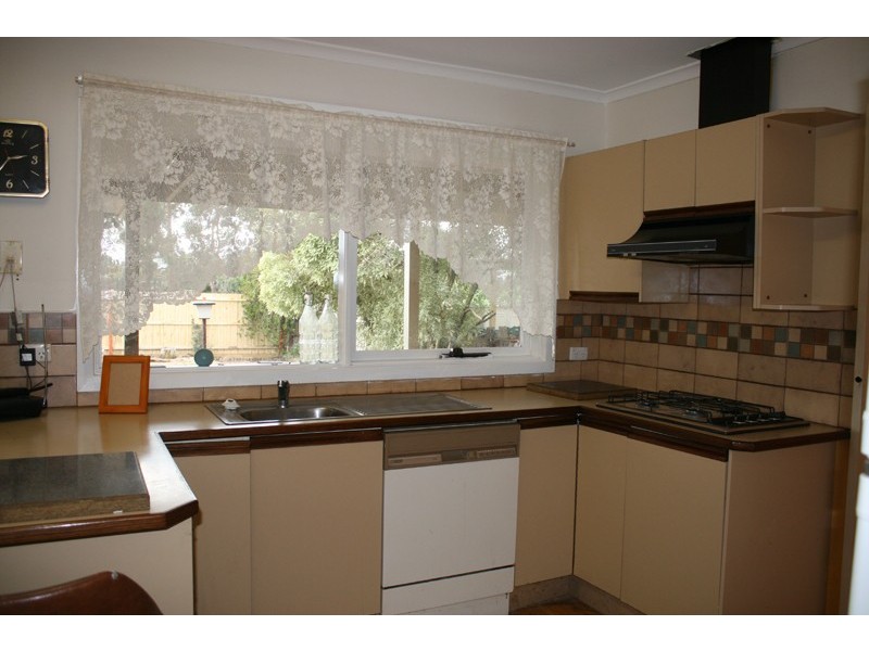 196 Gap Road, Sunbury VIC 3429