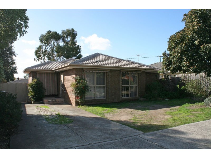 42 Heysen Drive, Sunbury VIC 3429