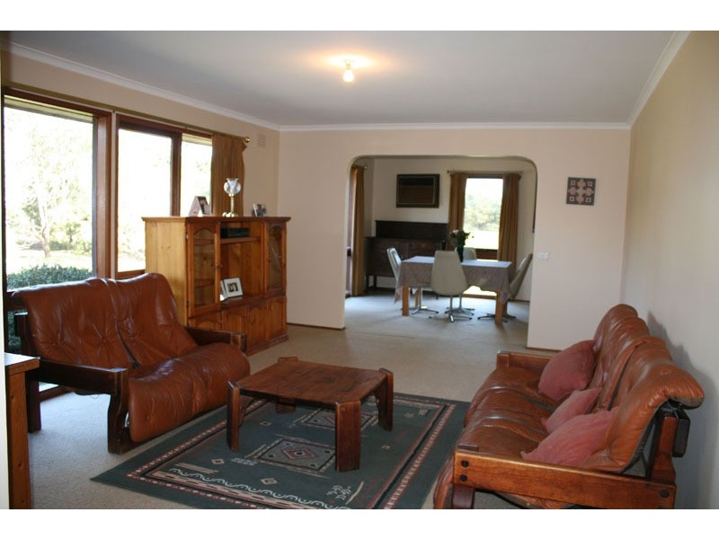 381 Bolinda Road, Bolinda VIC 3432