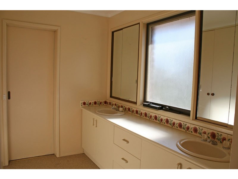 381 Bolinda Road, Bolinda VIC 3432