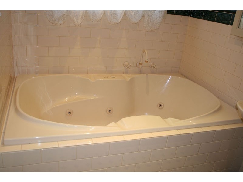 4 Lightwood Drive, Sunbury VIC 3429