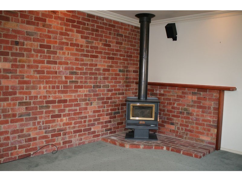 4 Lightwood Drive, Sunbury VIC 3429