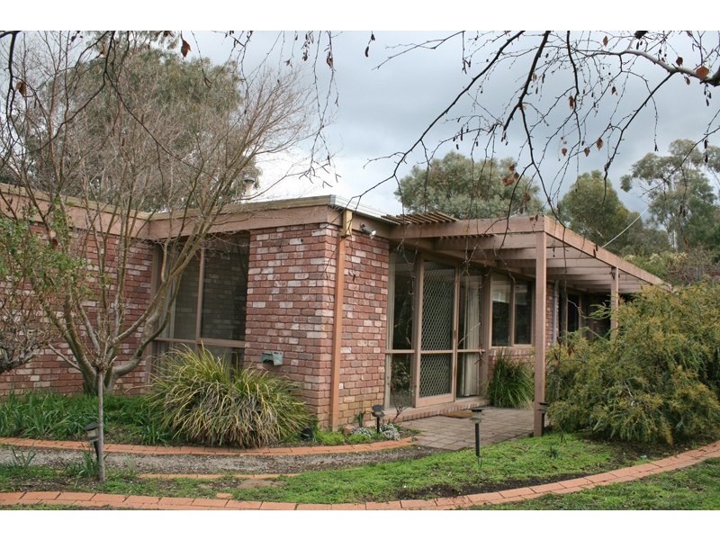 7 Roberts Court, Sunbury VIC 3429
