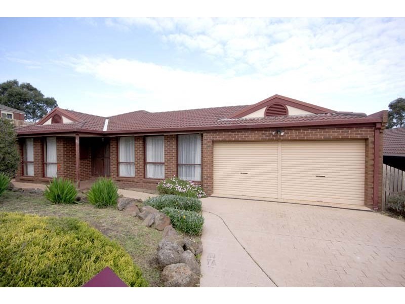 51 Phillip Drive, Sunbury VIC 3429