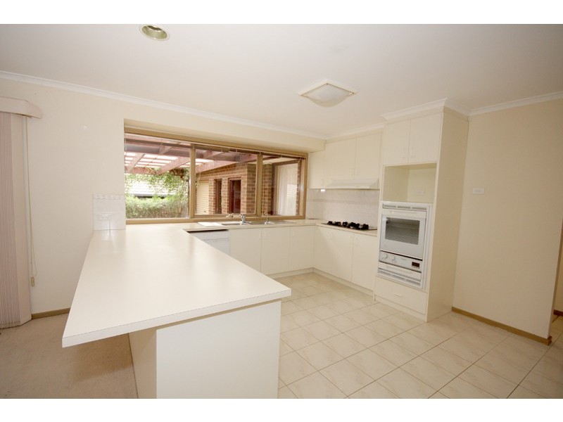 51 Phillip Drive, Sunbury VIC 3429