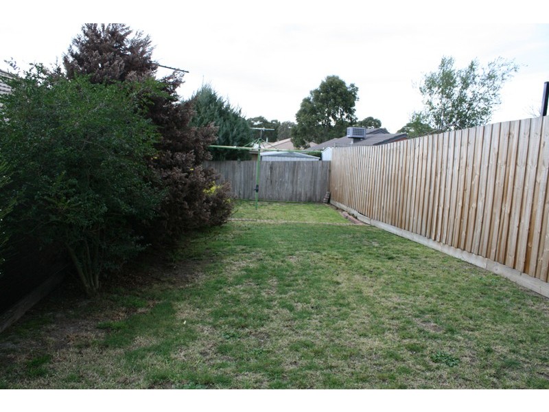 1 Glenauburn Court, Sunbury VIC 3429