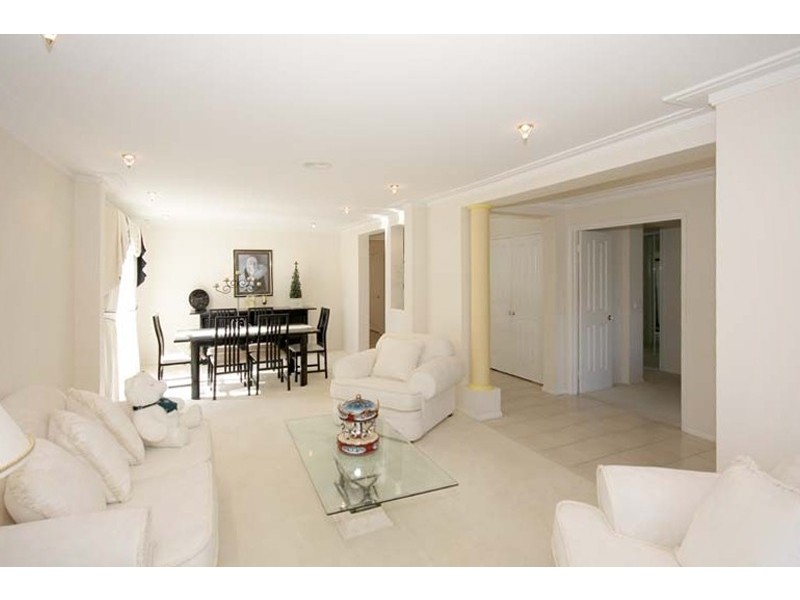 17 Bradman Drive, Sunbury VIC 3429