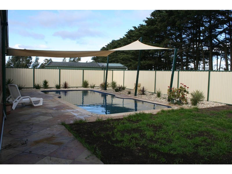 40 Billabong Drive, Monegeetta VIC 3433