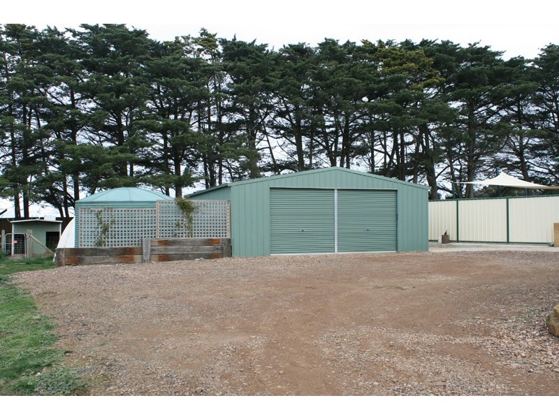 40 Billabong Drive, Monegeetta VIC 3433