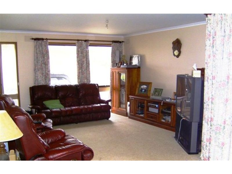 190 Palmer Road, Sunbury VIC 3429