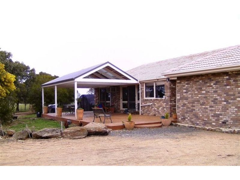 190 Palmer Road, Sunbury VIC 3429