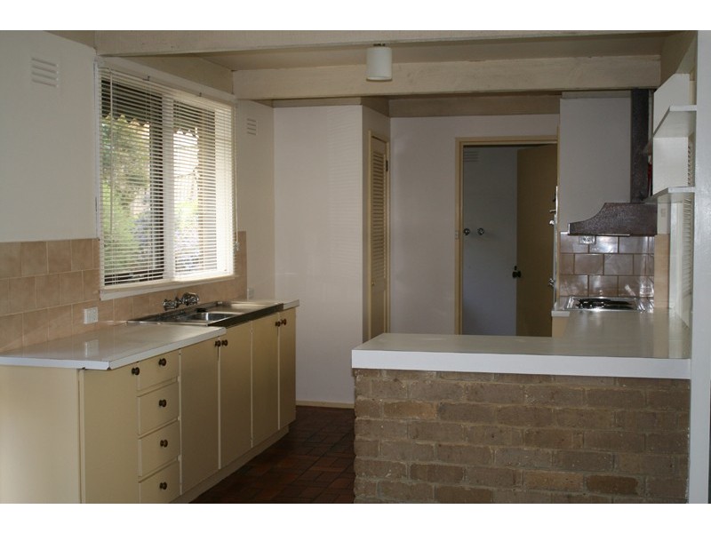 25 Drysdale Street, Sunbury VIC 3429