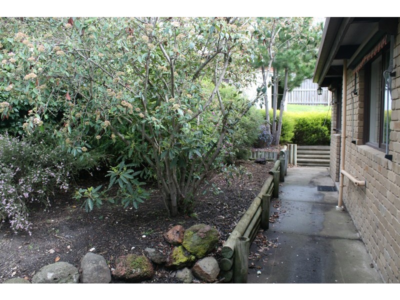 25 Drysdale Street, Sunbury VIC 3429