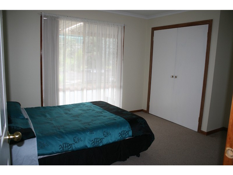 115 Yellowgum Boulevard, Sunbury VIC 3429