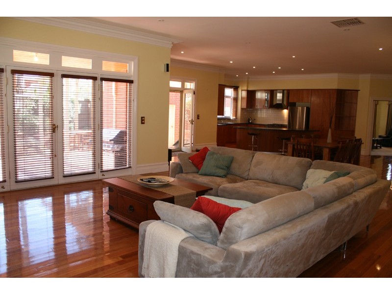 45 Fullwood Drive, Sunbury VIC 3429