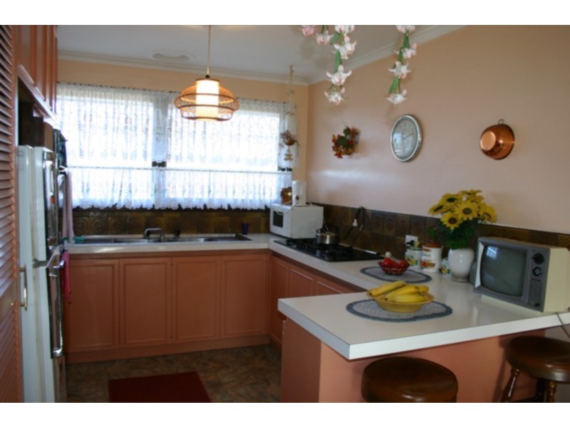 3 Page Place, Sunbury VIC 3429