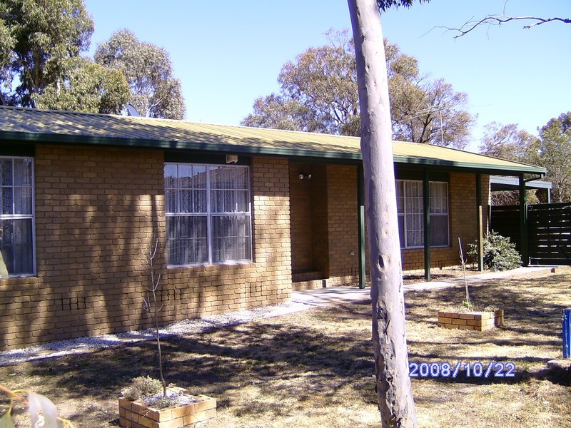 27 Menzies Drive, Sunbury VIC 3429