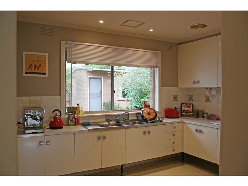 137 McKell Avenue, Sunbury VIC 3429