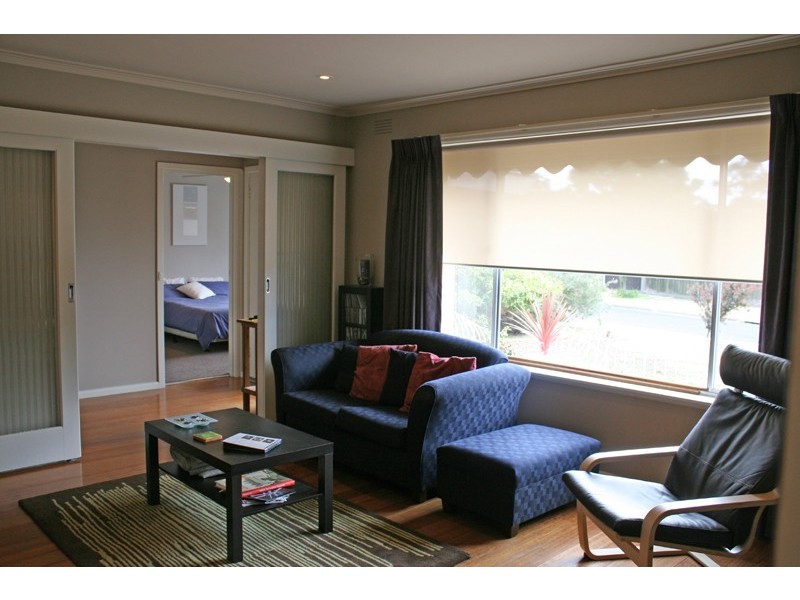 137 McKell Avenue, Sunbury VIC 3429