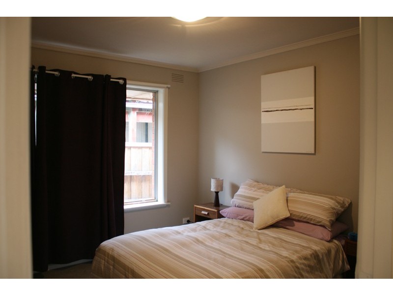 137 McKell Avenue, Sunbury VIC 3429